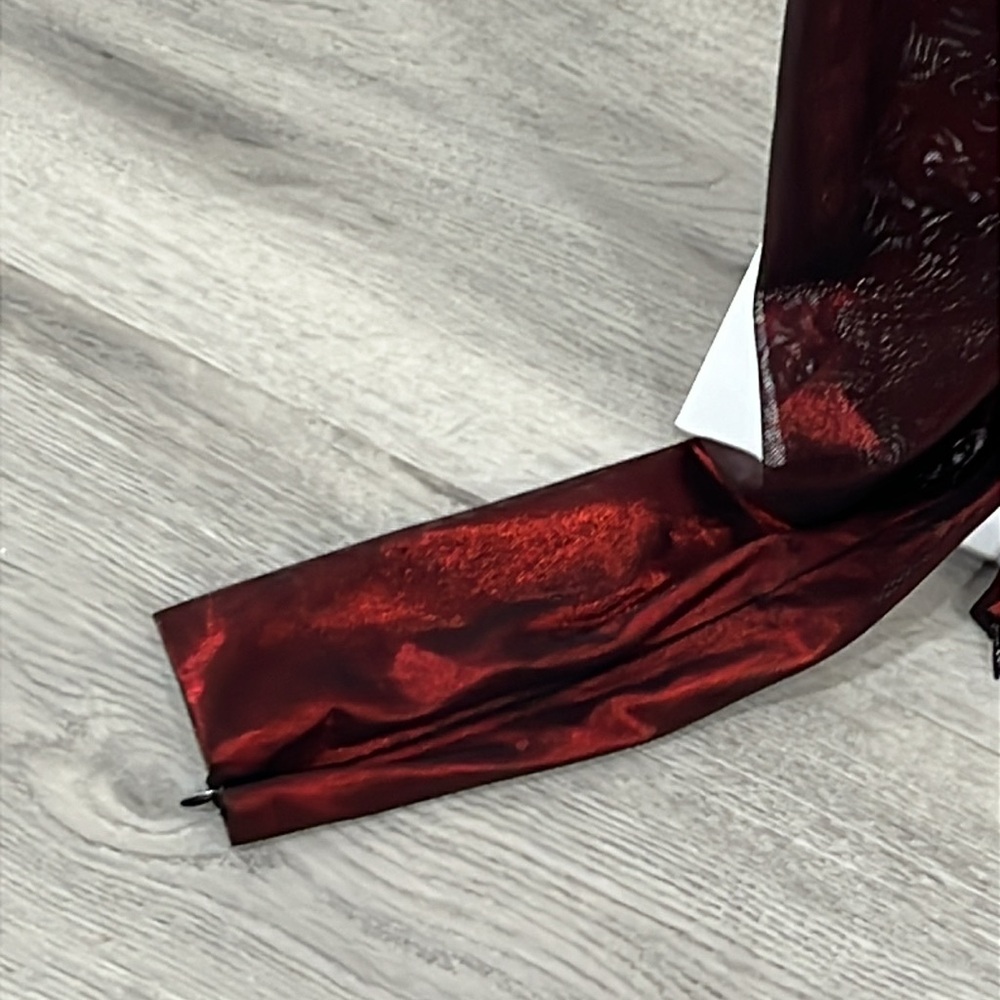 LaQuan Smith Hip Cut Out Jumpsuit in Red - Picture 9 of 11